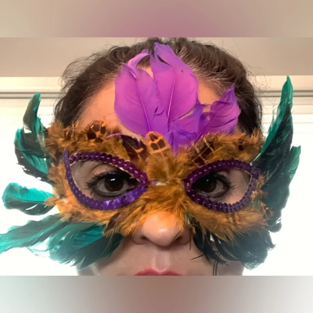 Mardi Gras Masks 8 Feathered Sequin Elastic Band Colorful Cute Bright Masquerade